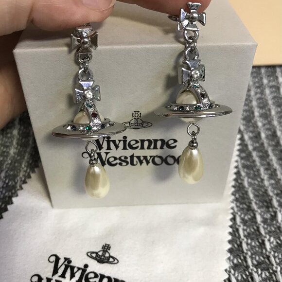 Vivienne Westwood Drop Earring - Picture 1 of 4
